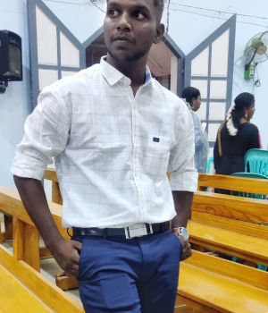 Prabhakaran - Graphic Designer placed at Rooster pixels, Madurai | Halo Design Academy Madurai Placement