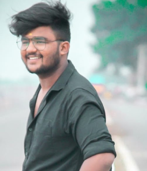 Sukumar - Graphic & UI/UX Designer placed at i square, Madurai | Halo Design Academy Madurai Placement